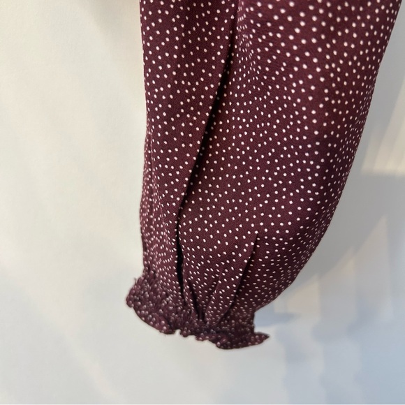 Abercrombie & Fitch Women’s Burgundy and White Polka Dot Dot Top, Size Medium - Picture 3 of 7